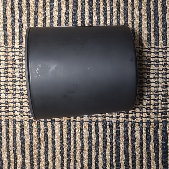 OLIVIA BLAKE LONDON BLACKBERRY + CHESTNUT CANDLE - Picture 3 of 9